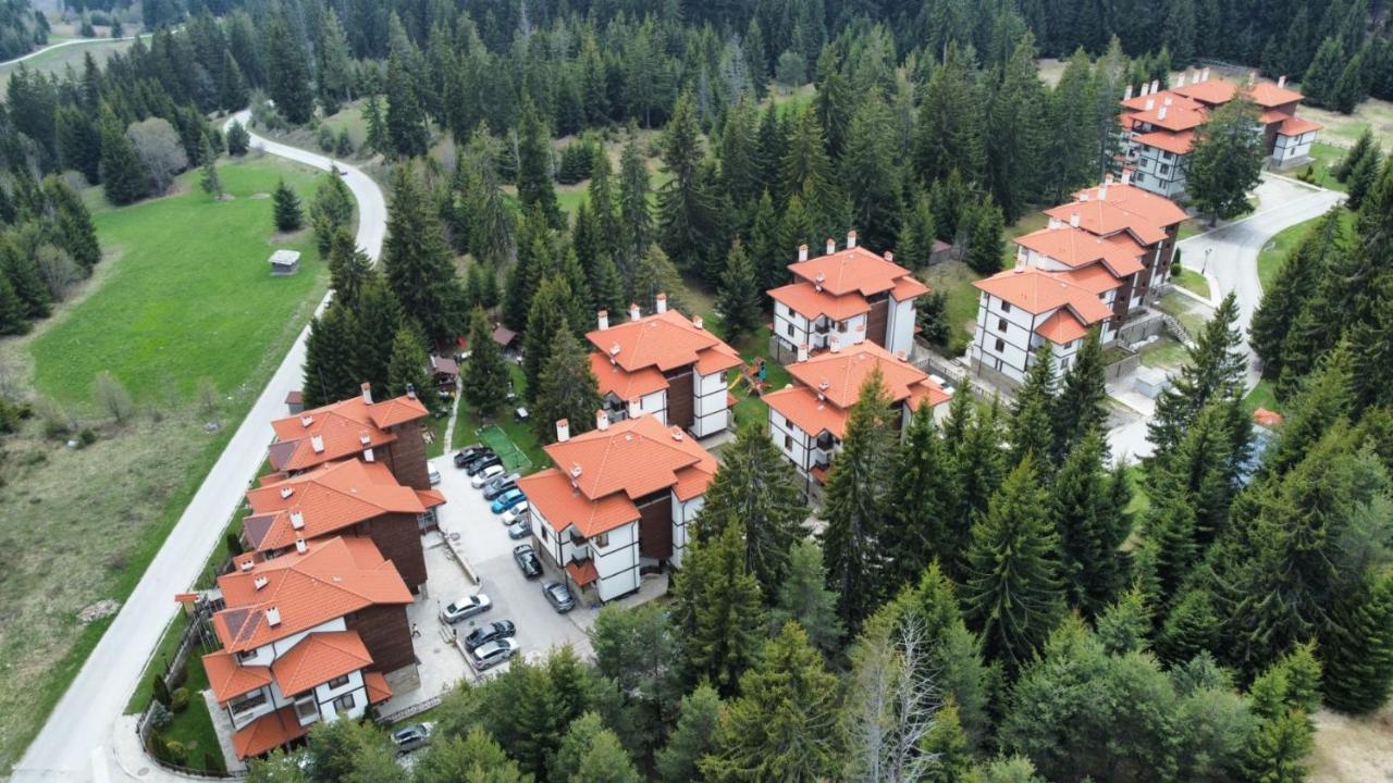 "Моето Любимо Място", Смолянски Езера - "My Favorite Place", Smolyan Lakes Exterior foto