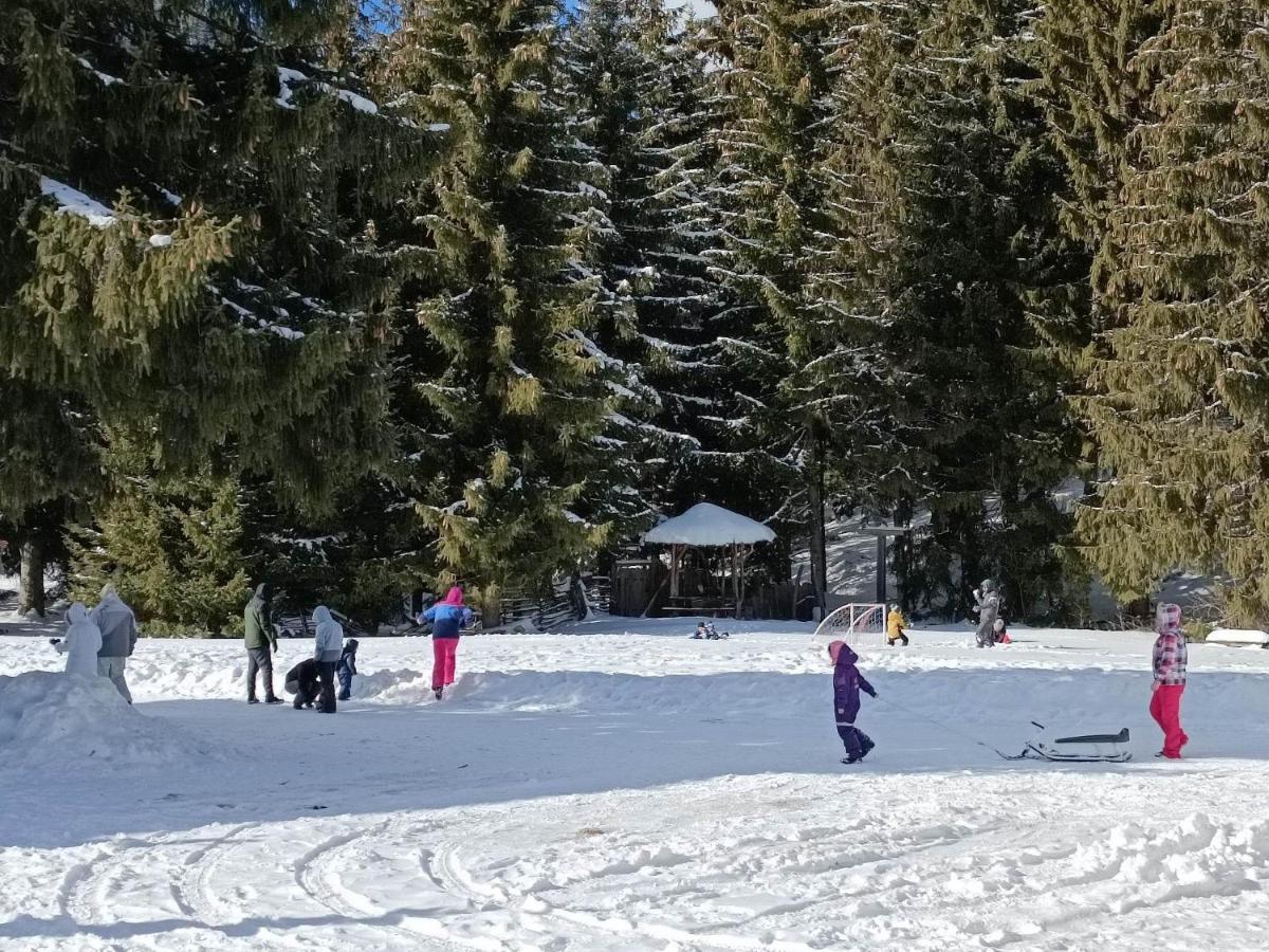 "Моето Любимо Място", Смолянски Езера - "My Favorite Place", Smolyan Lakes Exterior foto